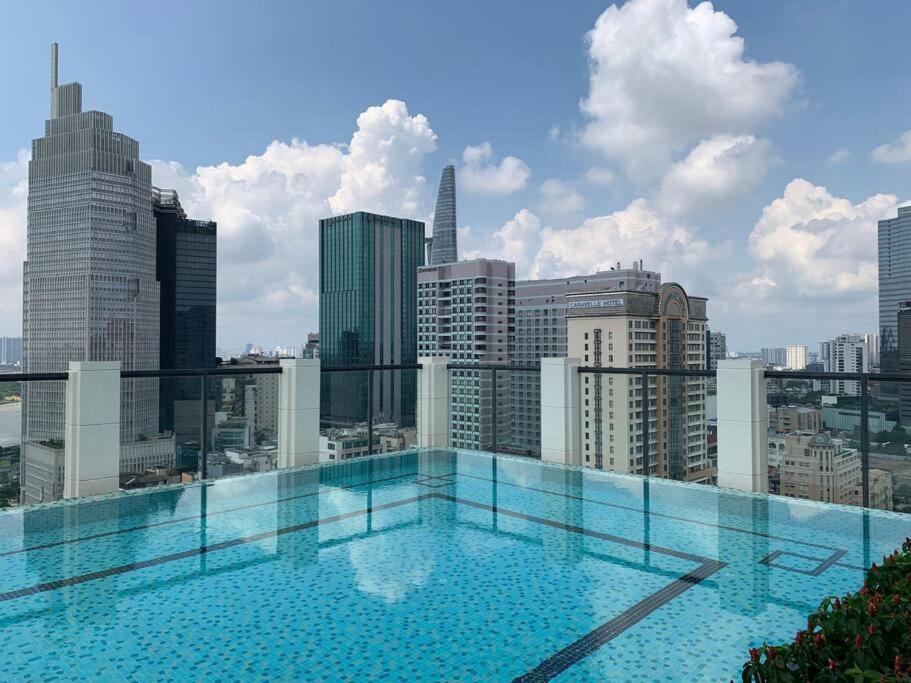 The Rixx Gathering D1 Pool Gym Netflix Căn hộ